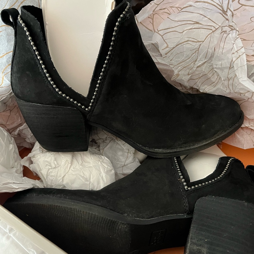 Suede ankle boots